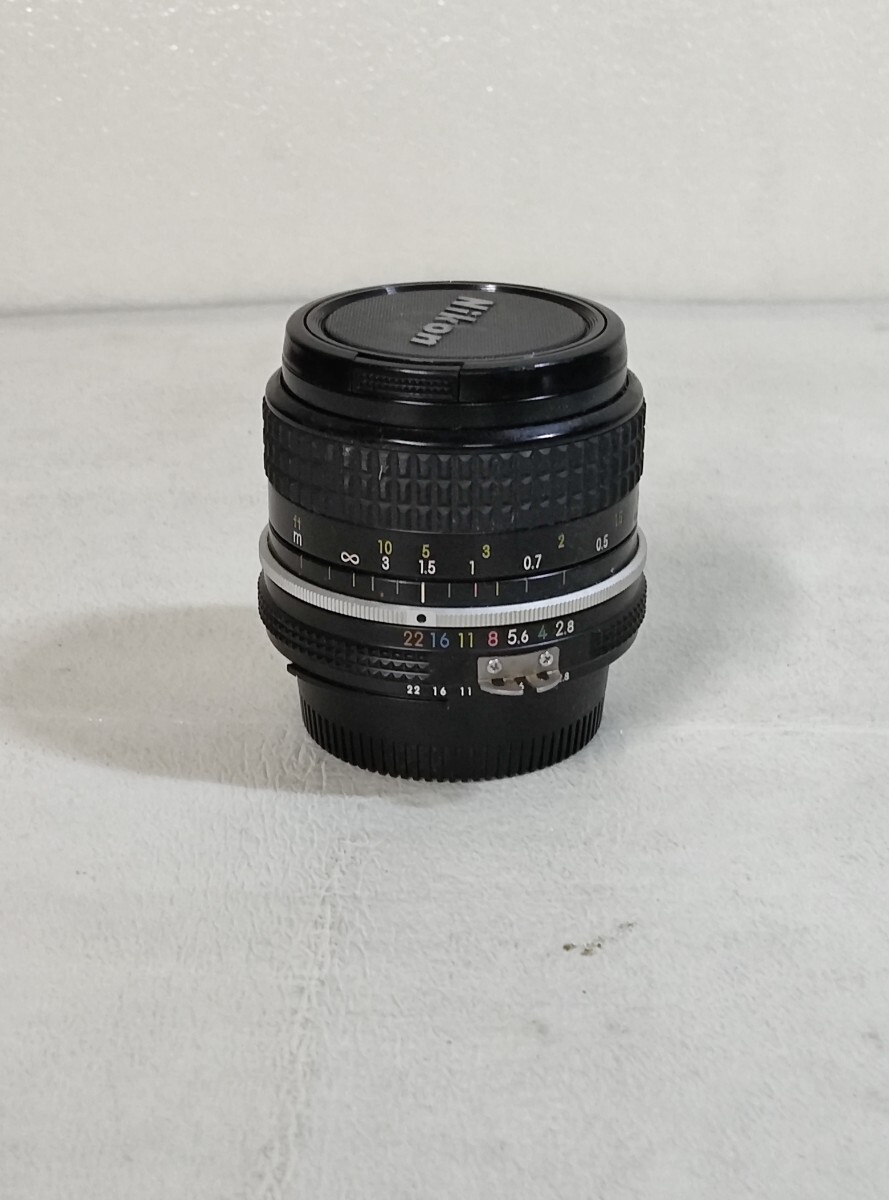 ニコン Nikon AIS Ai-S NIKKOR 24mm F2.8 広角 単焦点 レンズ