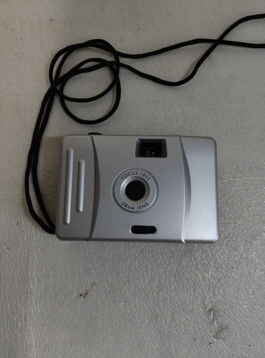 コンパクトカメラ Focus Free 28mm Lens カメラ コンパクトフィルムカメラ