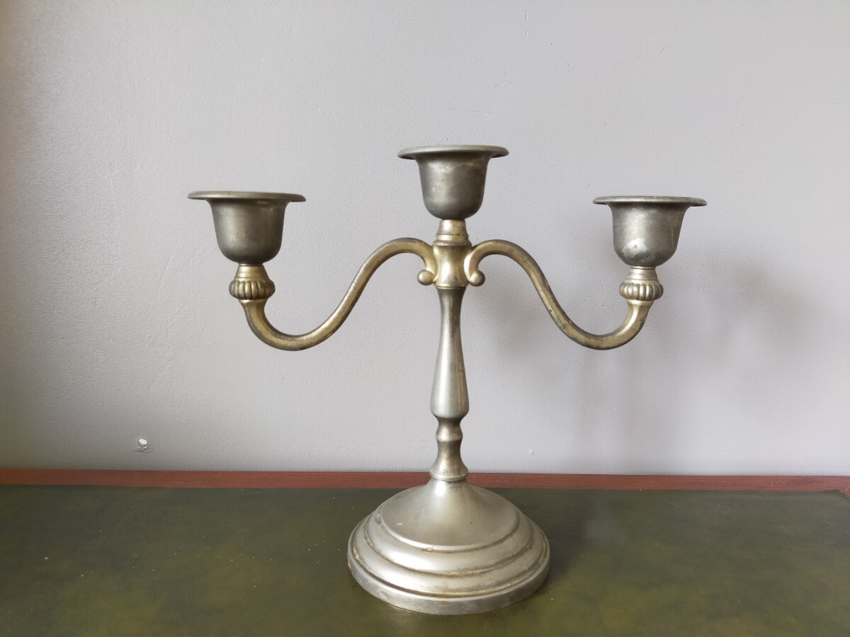 ★アンティーク品★３本立てキャンドルスタンド 真ちゅう製 ろうそく立て フランス