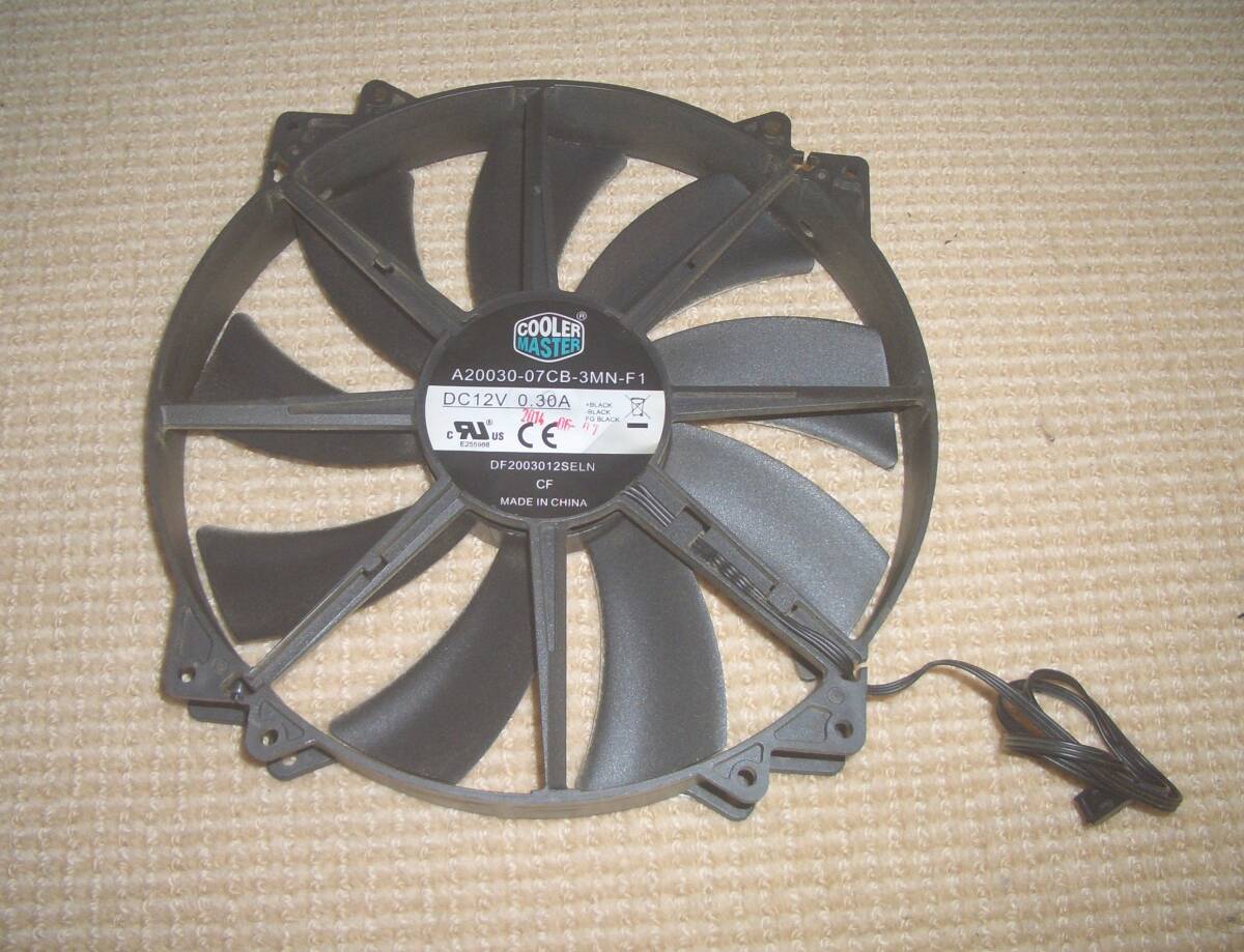 送料無料 動作保証 20cm ケースファン COOLERMASTER 12V 0.30A A20030-07CB-3MN-F1
