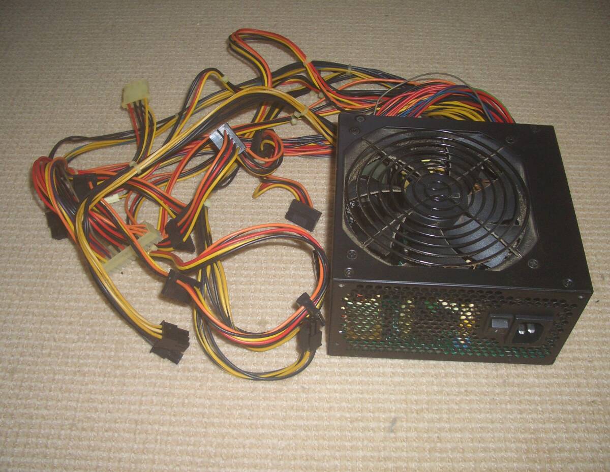 80PLUS Gold認証 動作保証 FSP700-80EGN 700W 