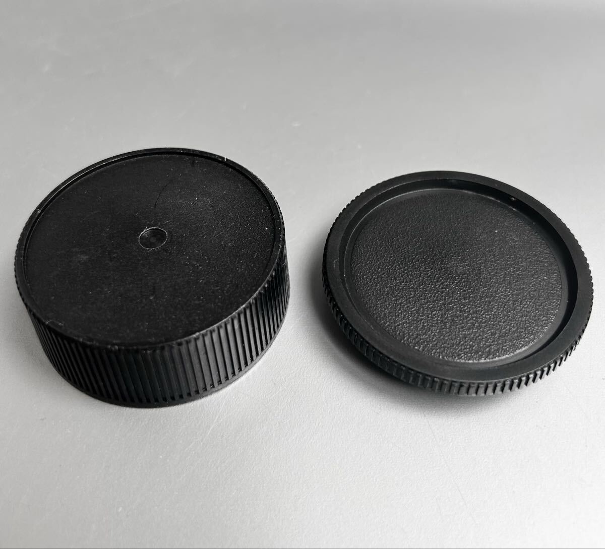 ［LEICA Leitz 14195 + LEICA 14269］ライカ Mマウント ボディキャップ＆レンズリアキャップ【ライカ純正キャップ2個セット】☆送料無料☆