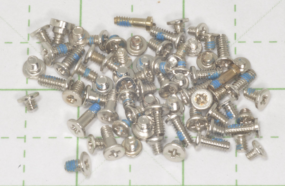 iPhone6 ネジセット