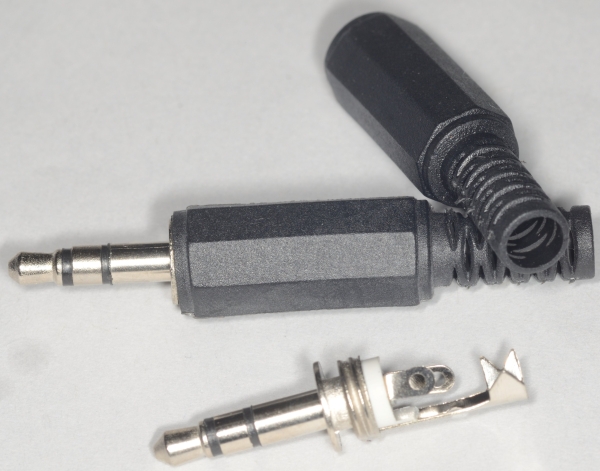 ステレオイヤホンプラグ