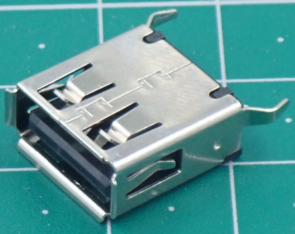 基板実装用 USB Aコネクタ 垂直 メス 黒