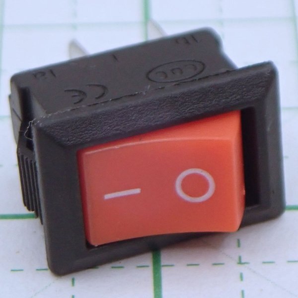 ロッカースイッチ 赤 2P