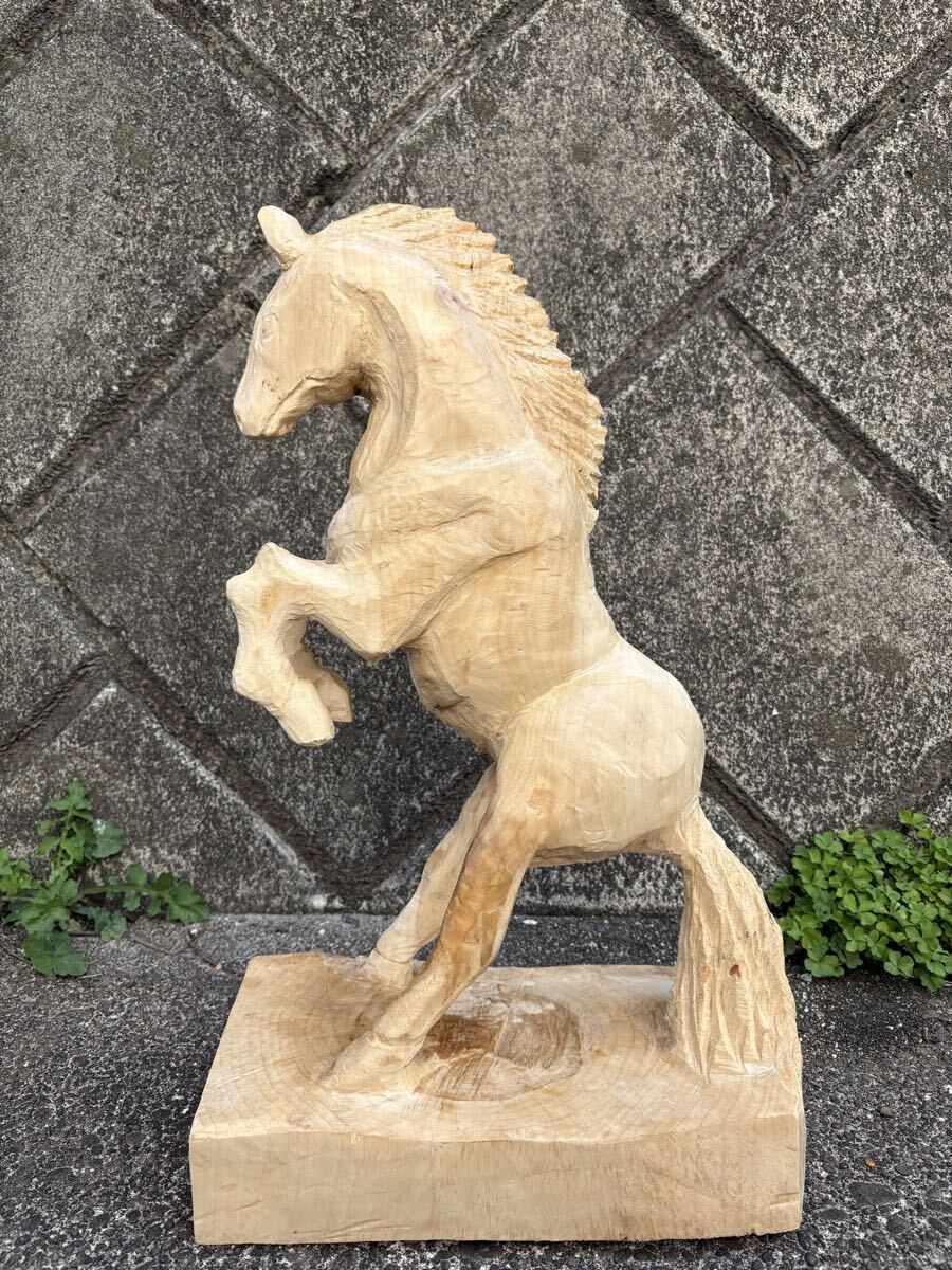 馬 ウマ チェンソーアート高さ58センチ横45センチ 置物 イチョウ 木彫り 木製 アンティーク オブジェ 彫刻 干支