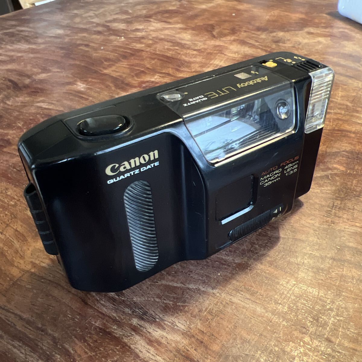 Canon キャノン Autoboy コンパクトフィルムカメラ　LITE QUARTZ DATE ジャンク扱い。