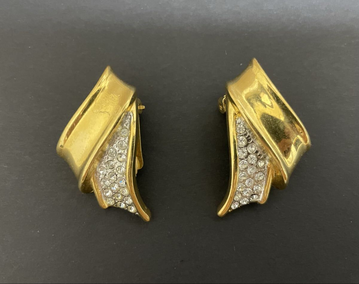 YSL イヴサンローラン/イヤリング　ストーン