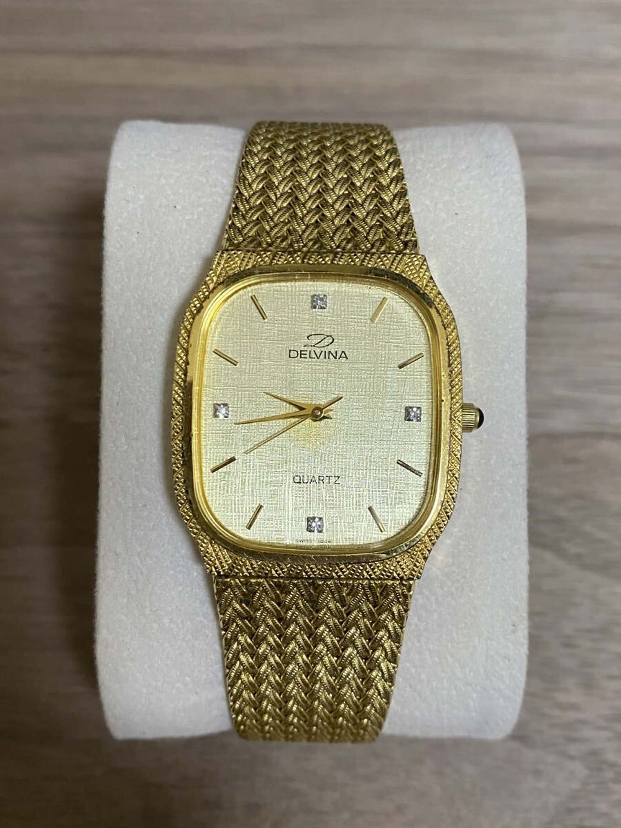 DELVINA　腕時計　U‐1046　ゴールド　スクエア