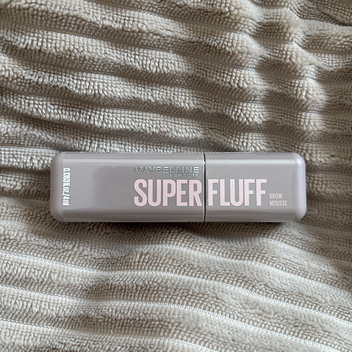 新作アイテム！メイベリン SP フラッフ　ブロウムース　01 グレーブラウン☆新品未使用未開封品