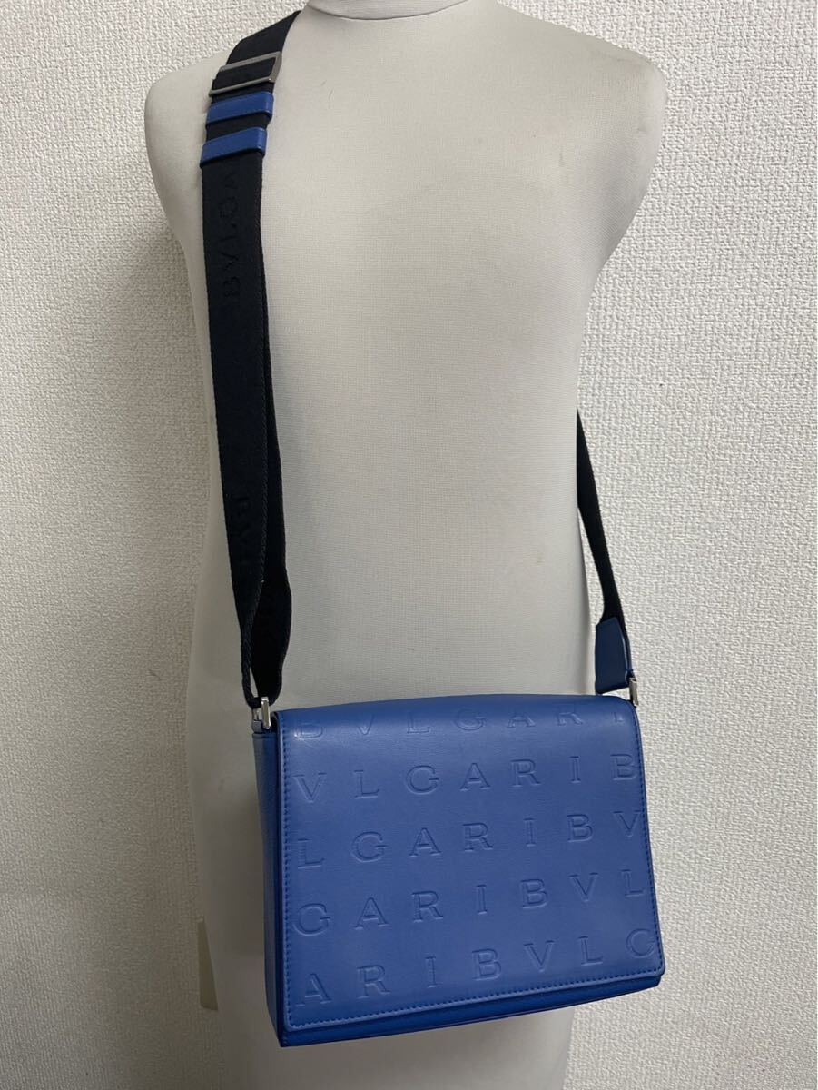 BVLGARI ブルガリ マン メッセンジャー ショルダー バッグ サコッシュ 斜め掛 レザー 本革 ブルー 291932 美品 ほぼ未使用