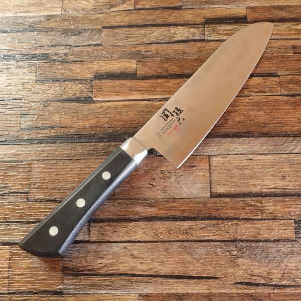 関孫六 三徳包丁 研ぎ済 ほのか Honoka 万能包丁 KAI 貝印 170mm