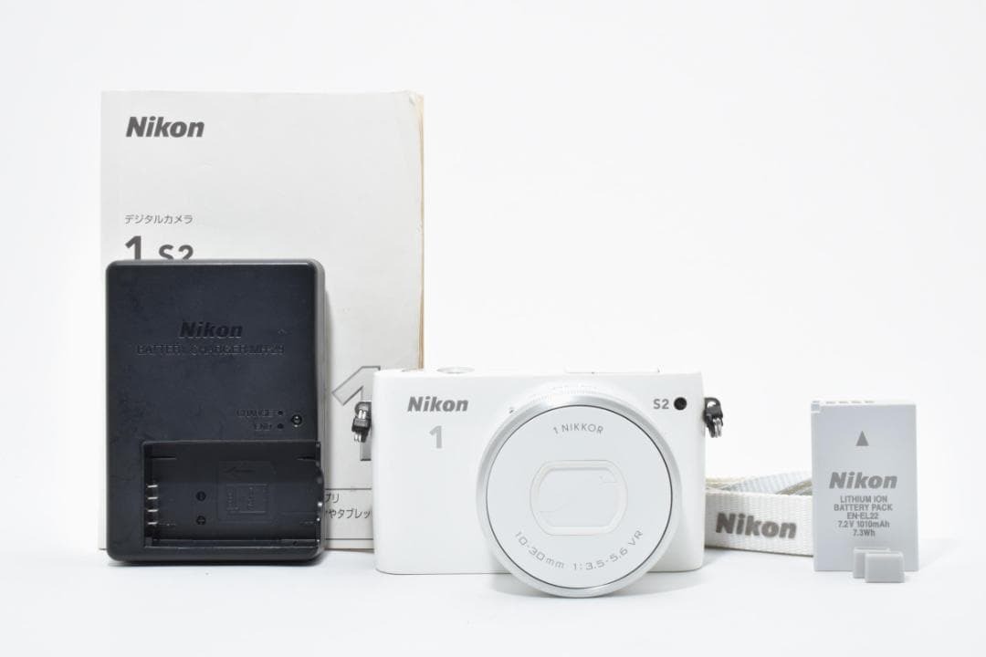 ■美品■Nikon ニコン 1 S2 ホワイト レンズキット