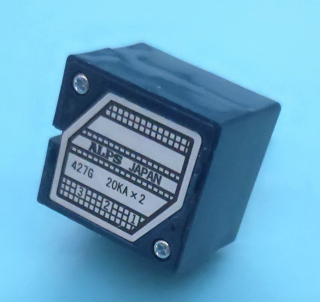 即納送料無料30日保証 基板おまけ有 20K 1個新品正規品 アルプス ALPS 2連 ボリューム クリックなし RK27 15A 溝軸 操作部25mm Aカーブ