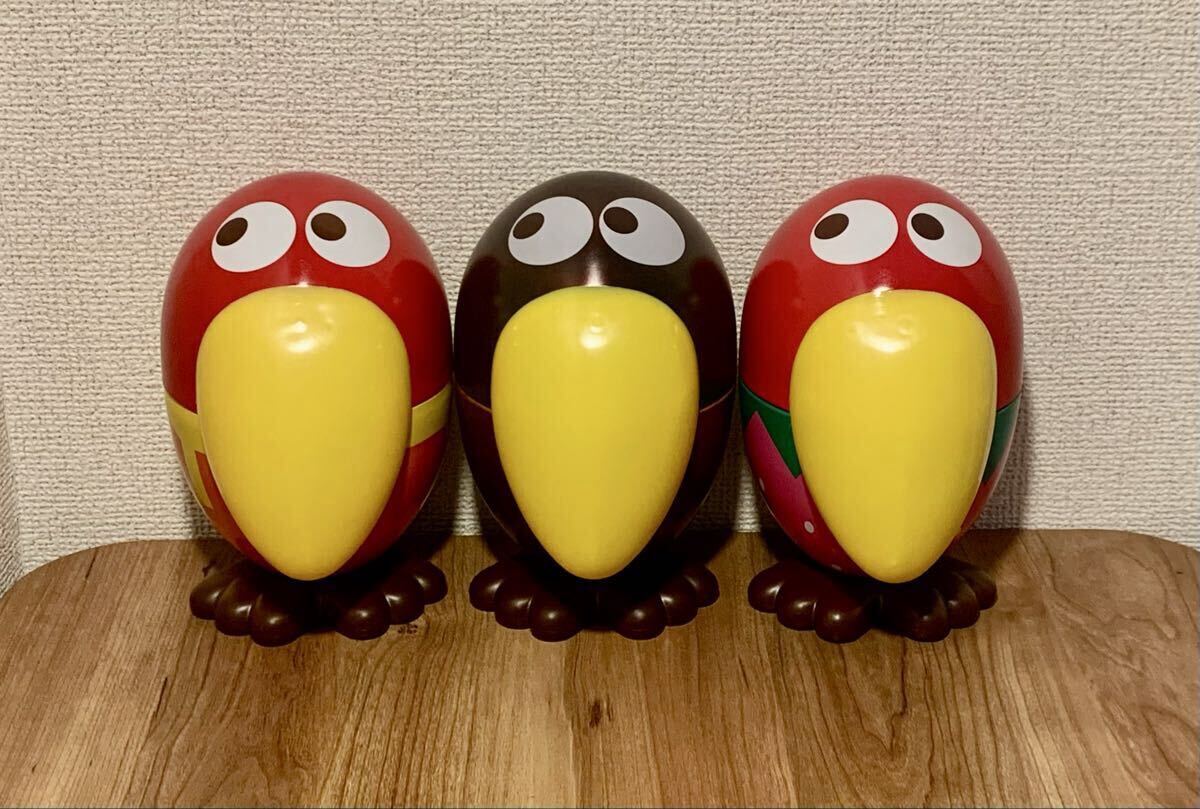 【キョロちゃん缶 3種セット】森永 当時物 大型缶 グッズ多数付き まとめ売り レトロ コレクション