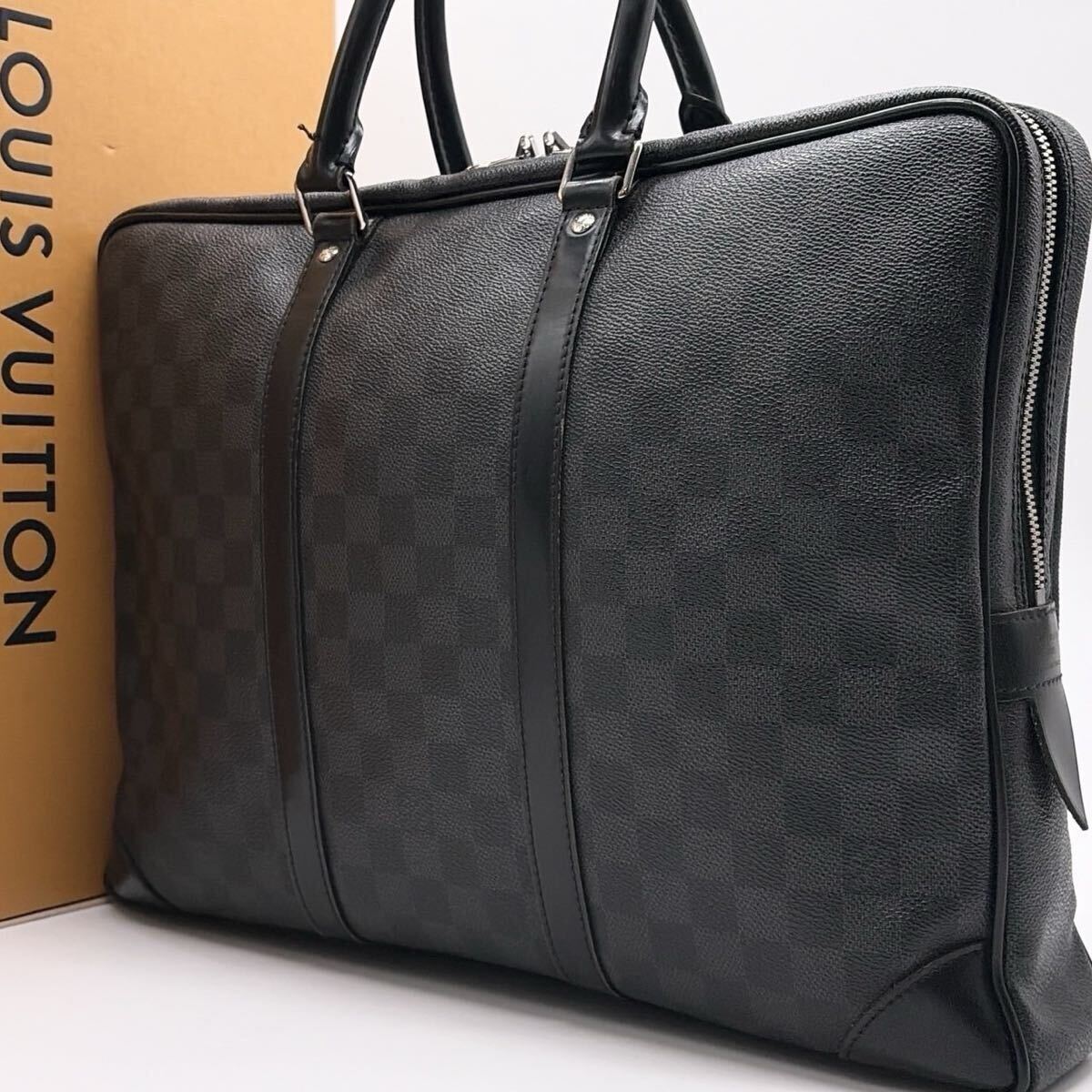 美品 LOUIS VUITTON ルイ ヴィトン ダミエグラフィット ポルトドキュマン ヴォワヤージュ ビジネスバッグ 書類 ブリーフケース N41125