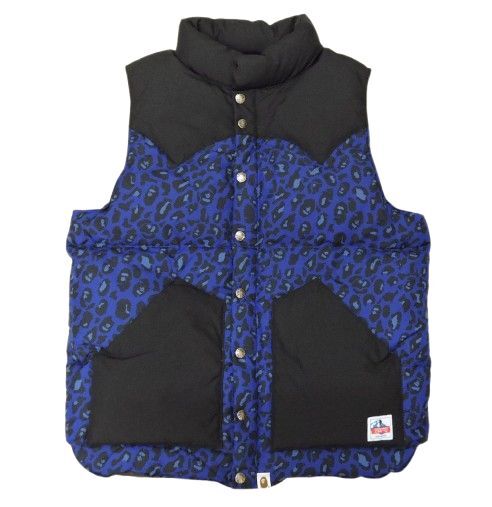 A BATHING APE レオパード カモ ダウンベスト 001LJA801017x サイズXL ブルー アベイシングエイプ 中古