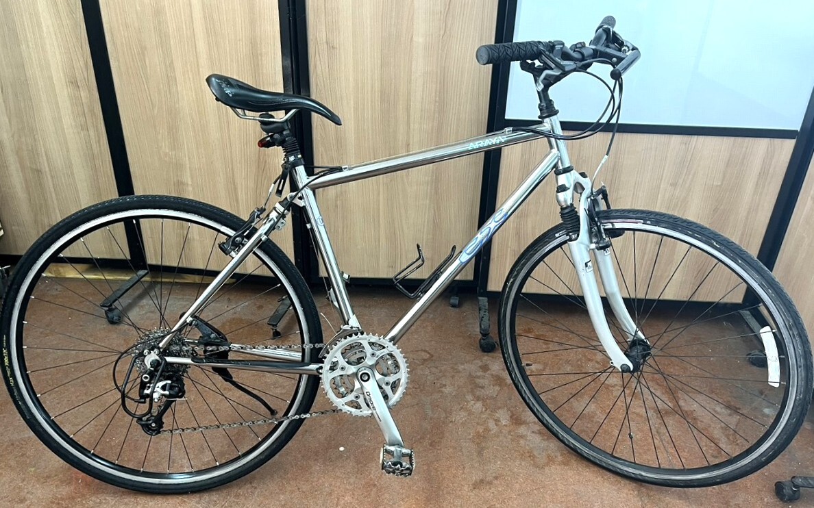 福岡　MTB　アラヤ自転車　7×3　21段ギア　ARAYA IT SEEKS CROSS-TERRA　パンクなし　競技　