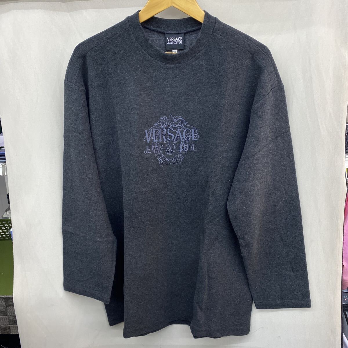 ヴェルサーチ メデューサ刺繍 長袖 トレーナー VERSARCE JEANS COUTURE 