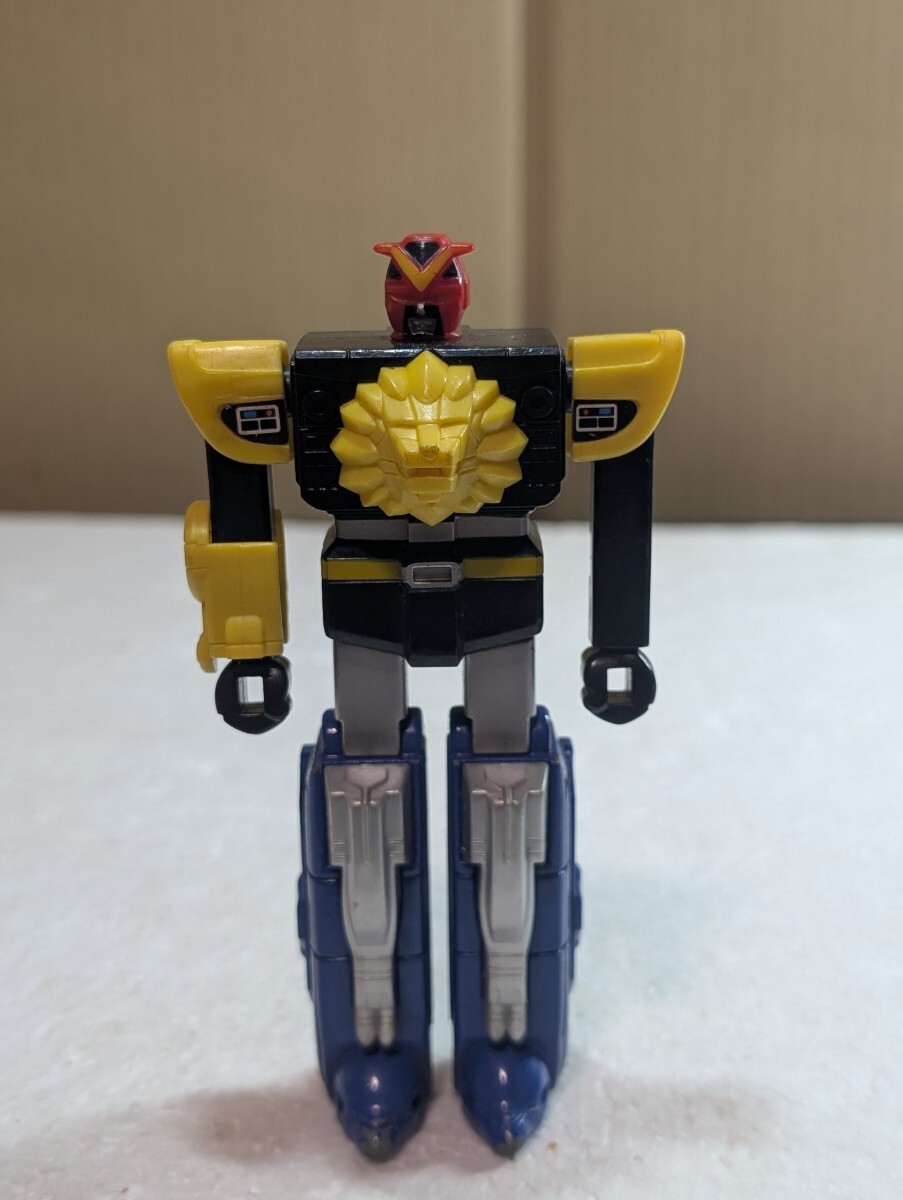 1988年 当時物 昭和レトロ 超獣戦隊ライブマン ライブロボ フィギュア LIVEMAN MADE IN JAPAN ライブマン　