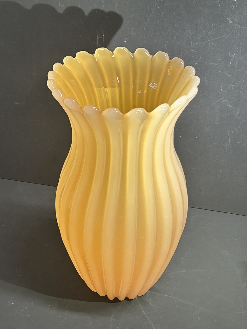 ● コレクター必見 MURANO ムラノ イタリア ガラス製 花瓶 フラワーベース 高さ約39cm ピンク系 オブジェ 置物 飾り インテリア Hs157