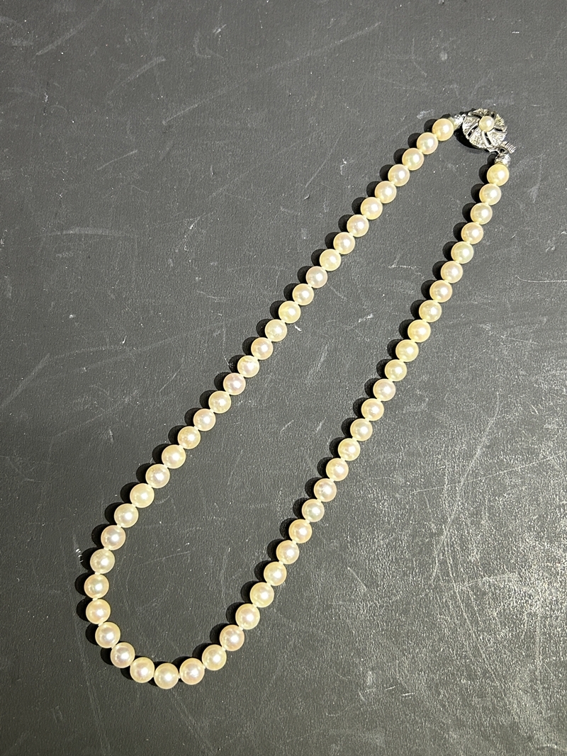 ● コレクター必見 パールネックレス 留具 SILVER刻印 レディース アクセサリー 冠婚葬祭 コレクション Hs171