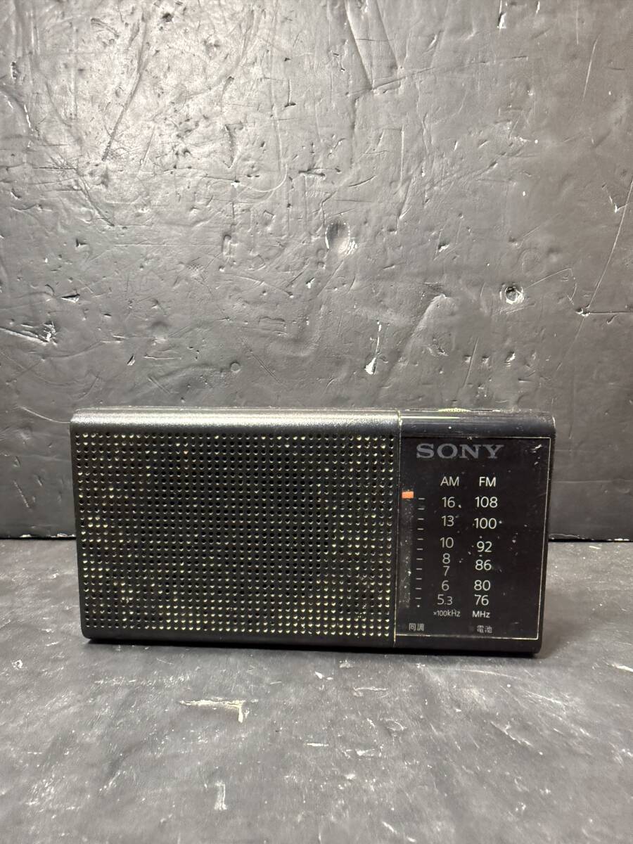 ★コレクター必見 SONY ICF-P36 ソニー コンパクトラジオ 携帯ラジオ レトロ コレクション ジャンク 現状品 Au998