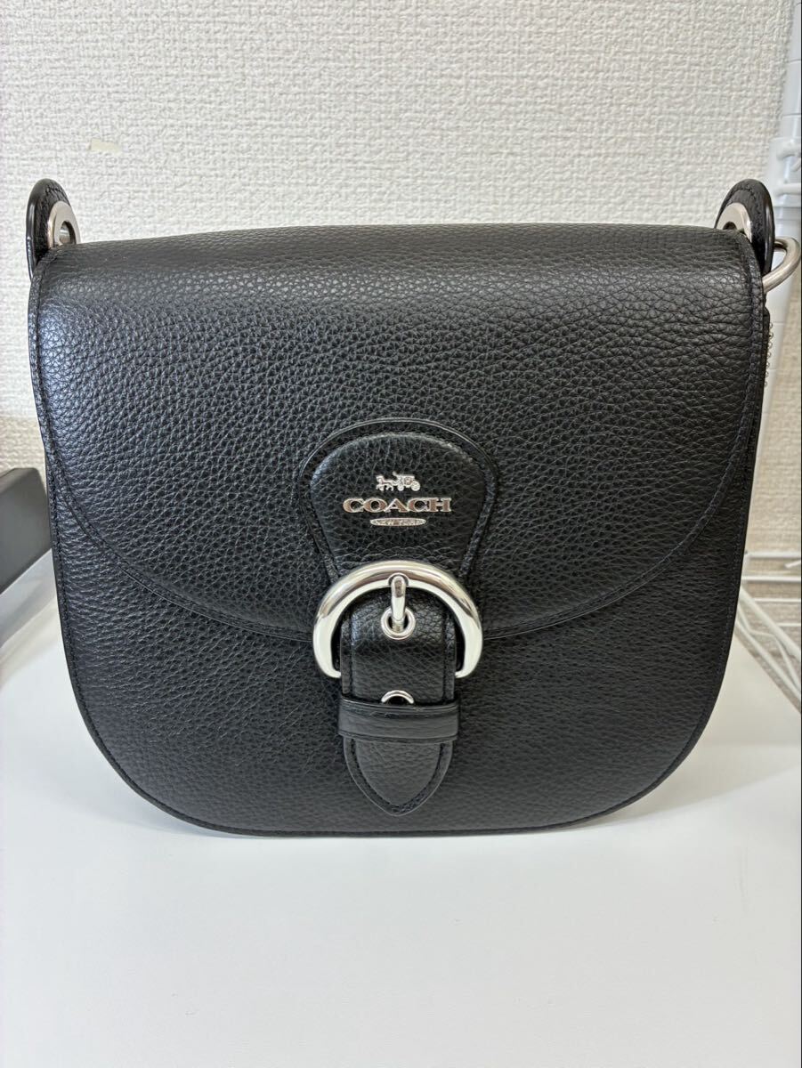 H【10E18】 COACH ショルダー ブラック BLK レザー C5686 美品 チャームあり 本体のみ コーチ ショルダーバッグ 斜め掛け