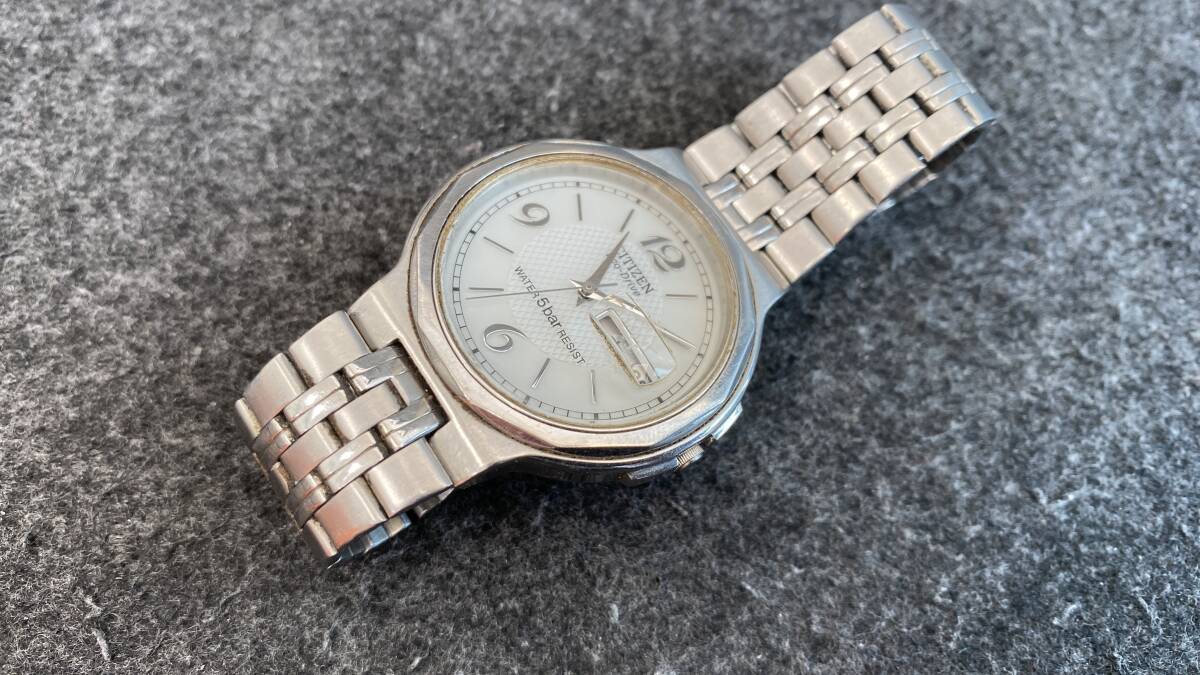 CITIZEN シチズン Eco-Drive エコドライブ 腕時計 E100-K003334CKS ソーラー water5bar resist シルバー 動作確認済み
