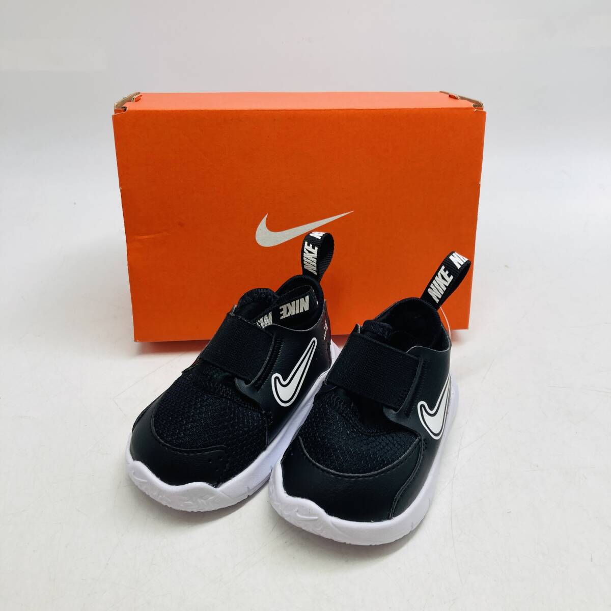 【7233】NIKE ナイキ ベビーシューズ フレックス ランナー3 9cm キッズ 美品 ブラック ホワイト スニーカー