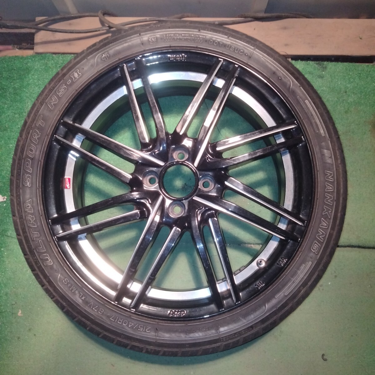 ② バリ山　WEDS LEONIS　GREILA　レオニス　グレイラ アルミホイール　タイヤ付き　4穴　17インチ　6.5J オフセット42 PCD100 中古品