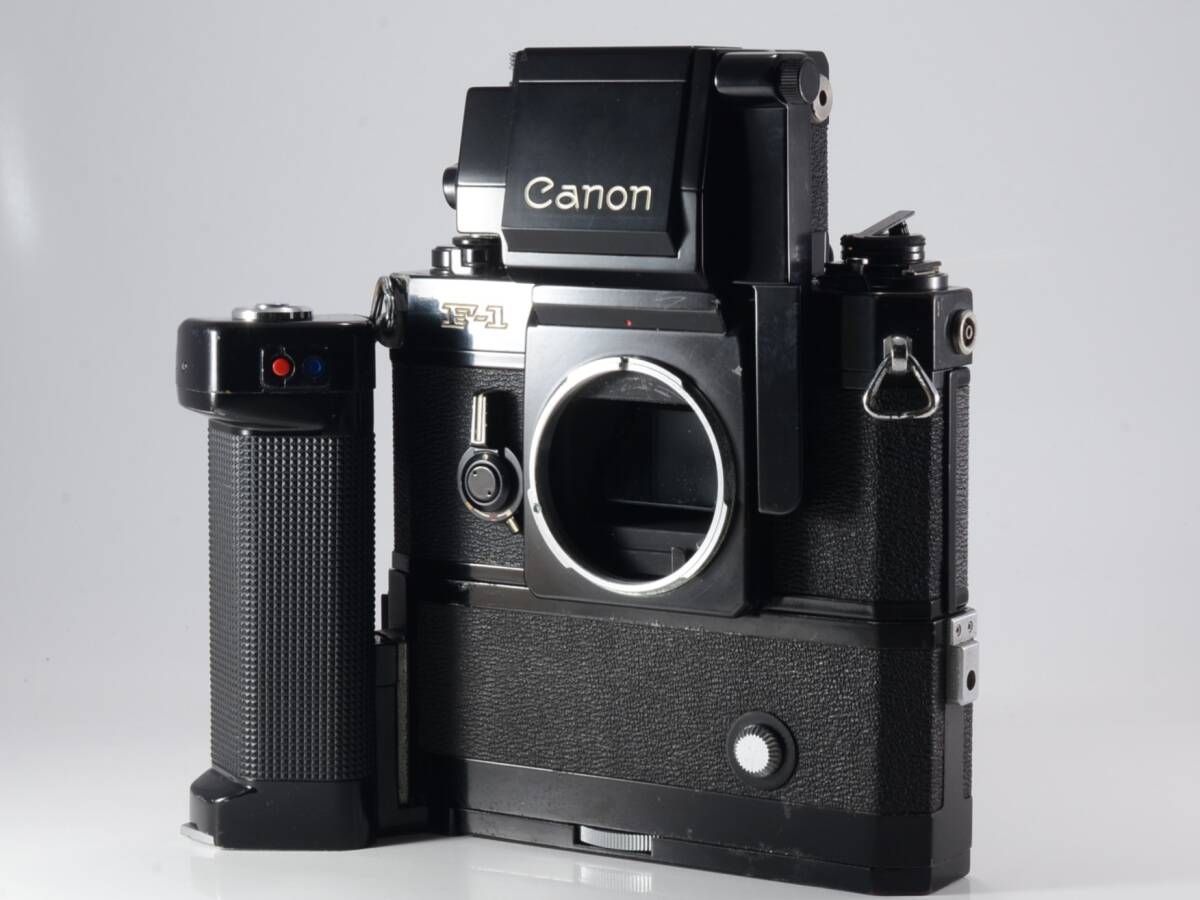 [ジャンク品] Canon（キャノン）旧F-1 後期型ボディ サーボ EE ファインダー付（60797）