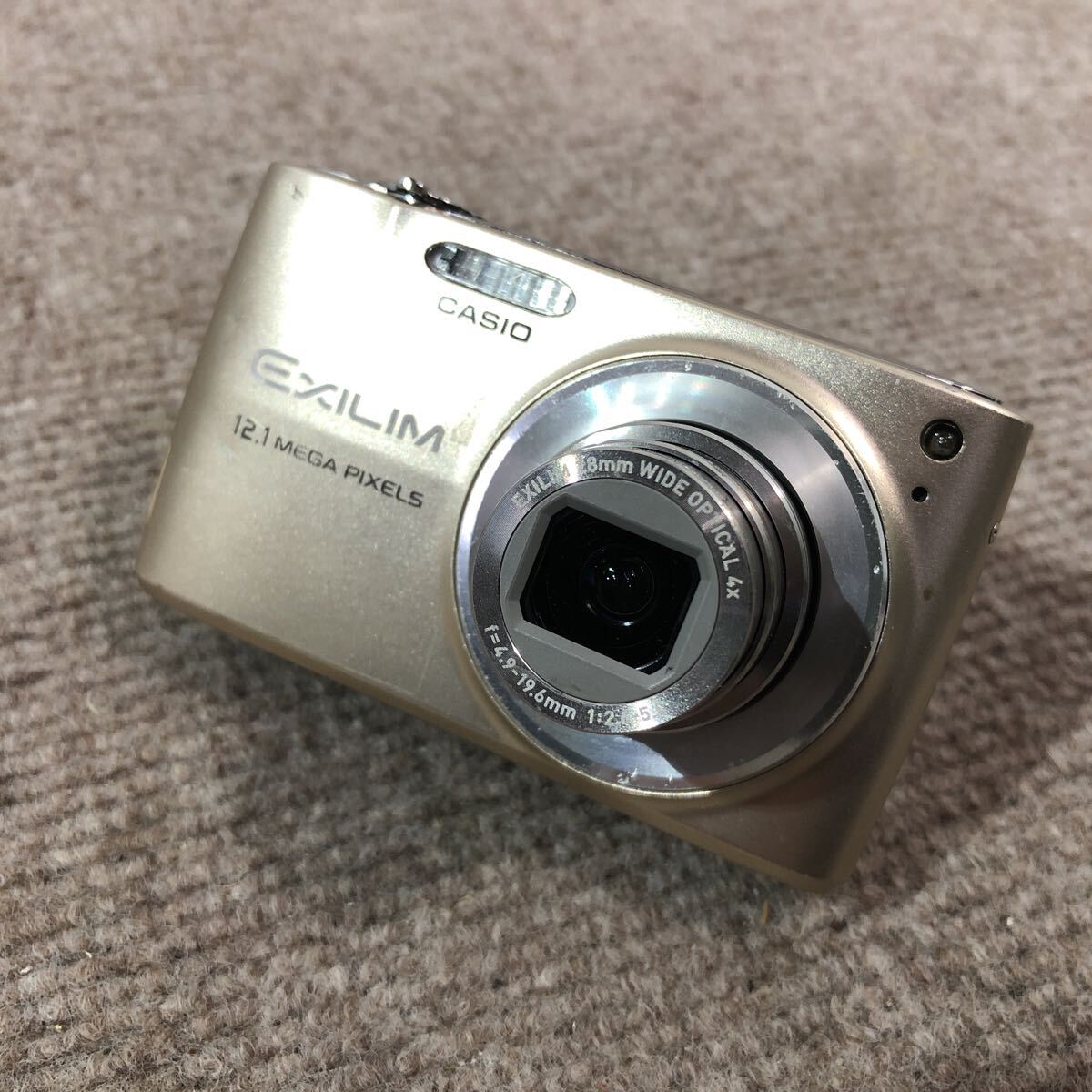 CASIO カシオ EXILIM エクシリム EX-Z400 コンパクトデジタルカメラ デジカメ 通電OK 現状品