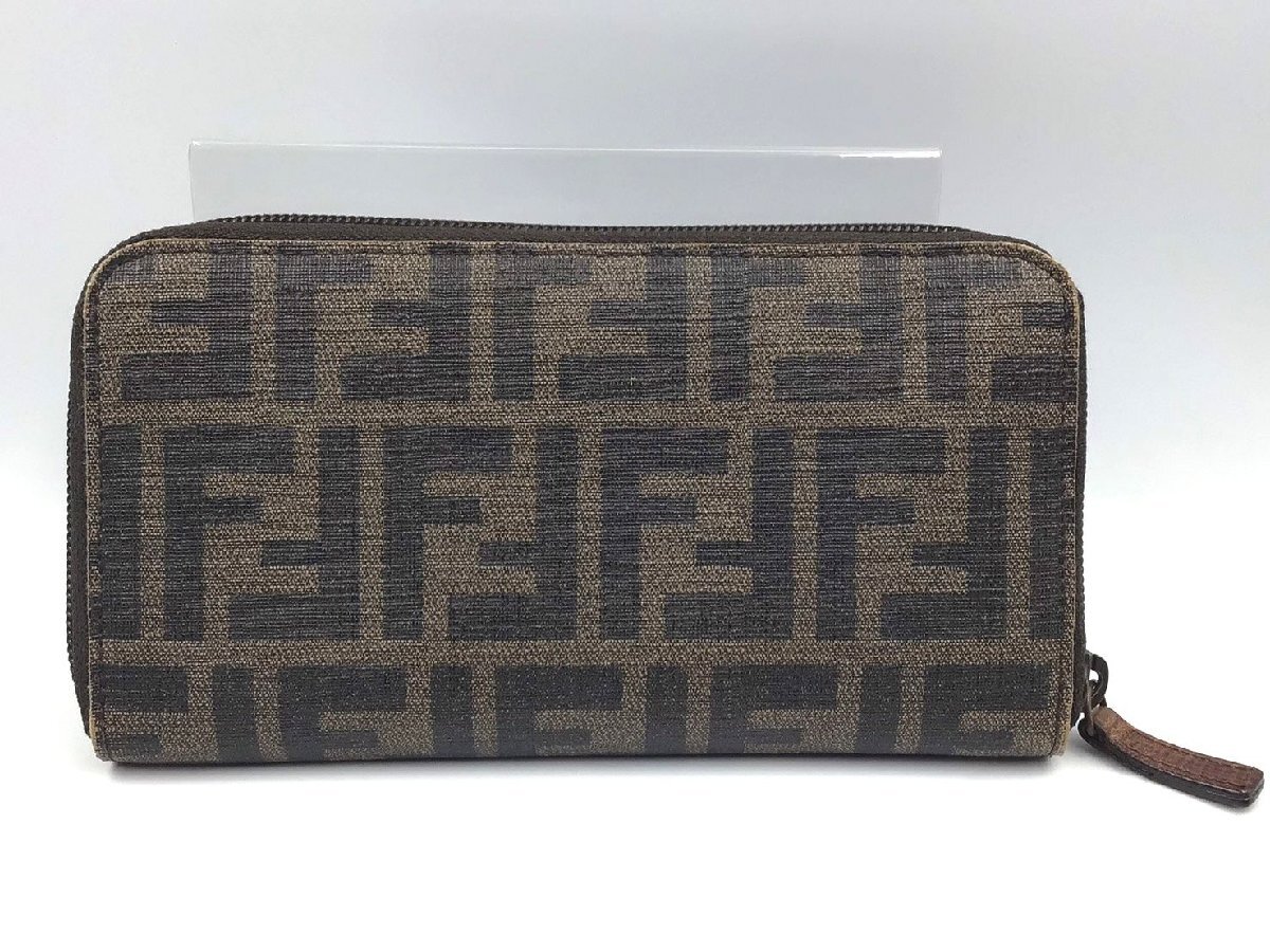 ★☆FENDI　フェンディ―　ズッカ柄　ラウンドファスナー　2513・8M0024　中ブラウン
