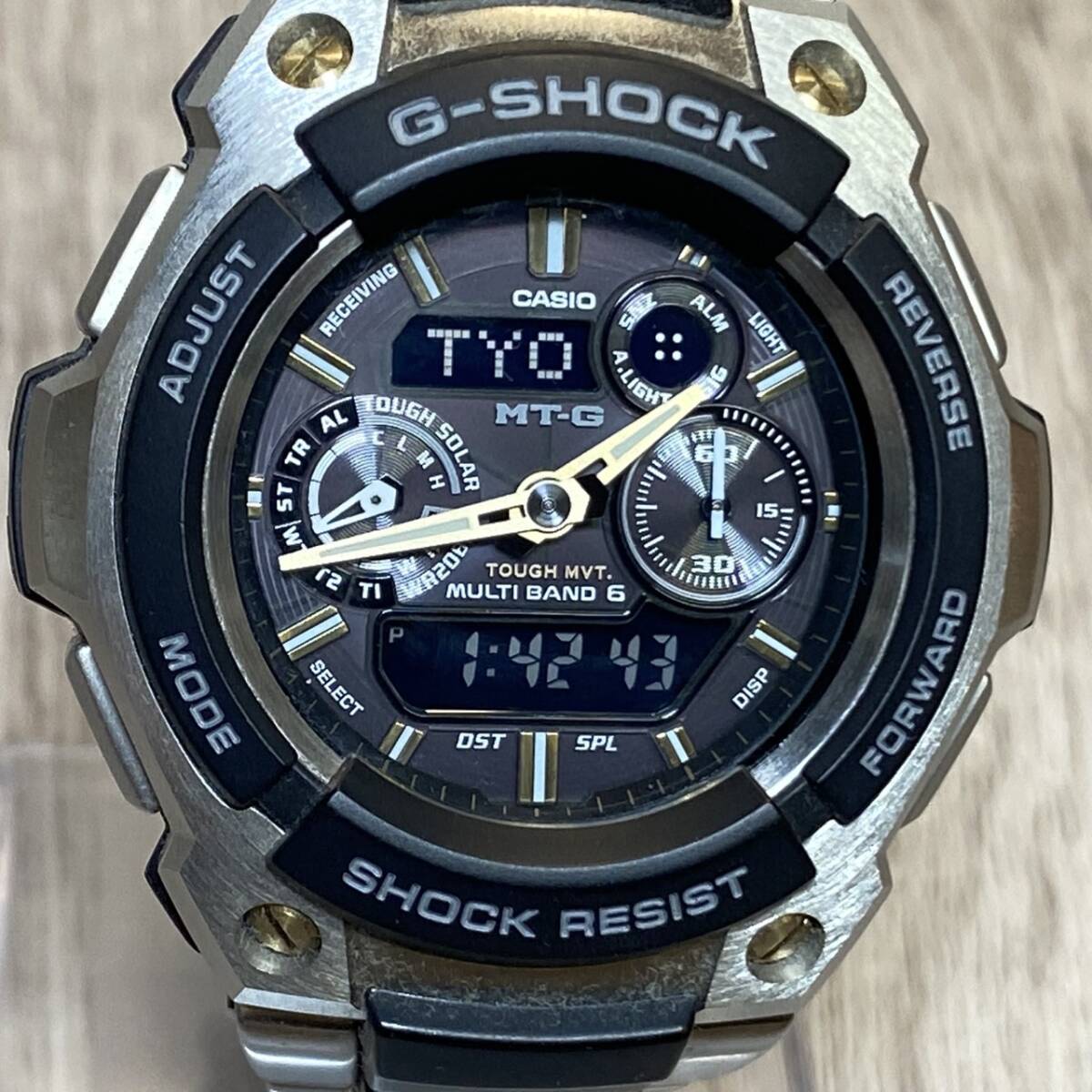 ●【YH-5299】中古品 CASIO G-SHOCK MTG-1500 タフソーラー 電波受信 マルチバンド6 動作品 メタルバンド カシオ 【レターパックプラス可】