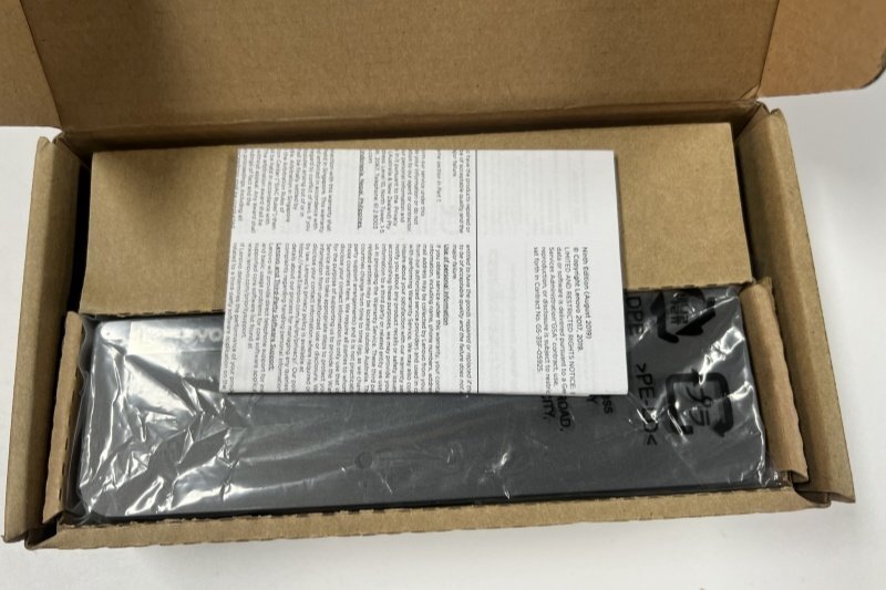 開封未使用 Lenovo USB Type-C ミニドック 40AU0065US 純正65W ACアダプタ 付き