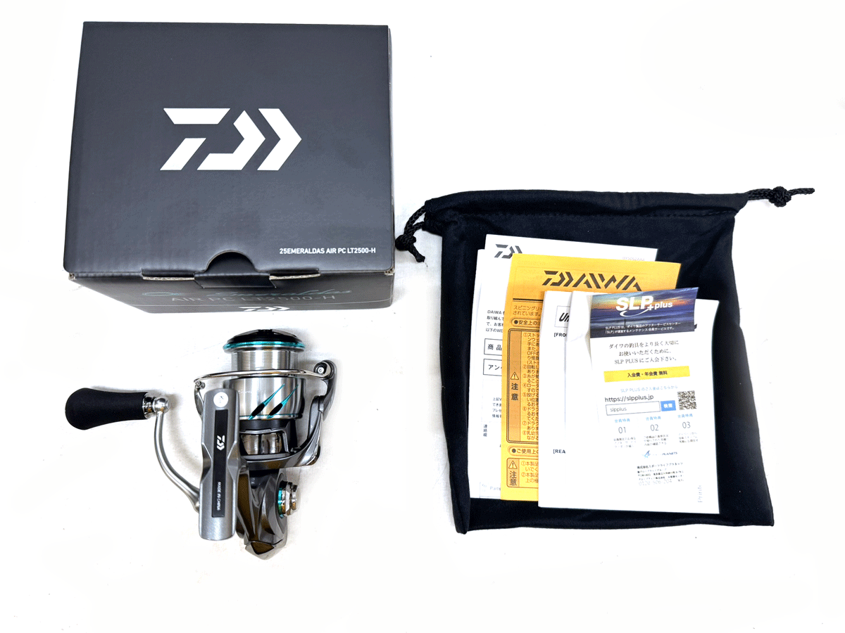 ★未使用品★ ダイワ 25エメラルダスAIR PC LT2500-H DAIWA 25 EMERALDAS AIR エギング スピニングリール ストイスト STに