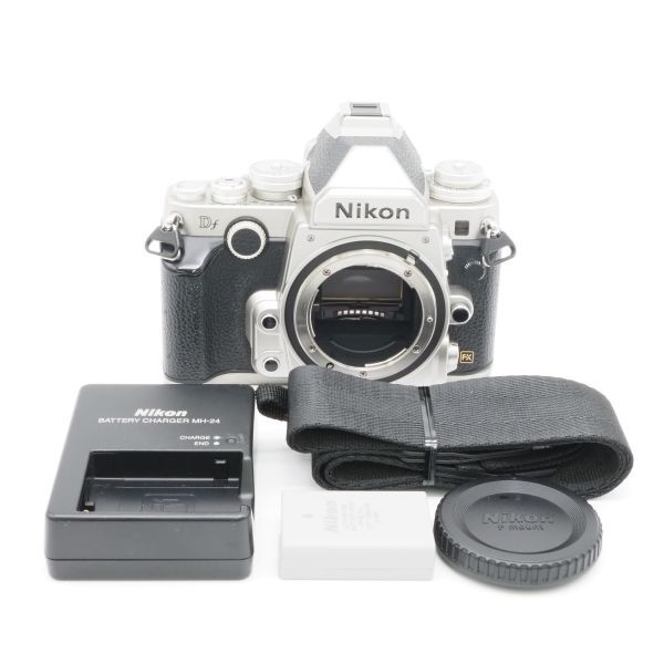 ショット数6012回!!■美品■ Nikon Df ボディ シルバー
