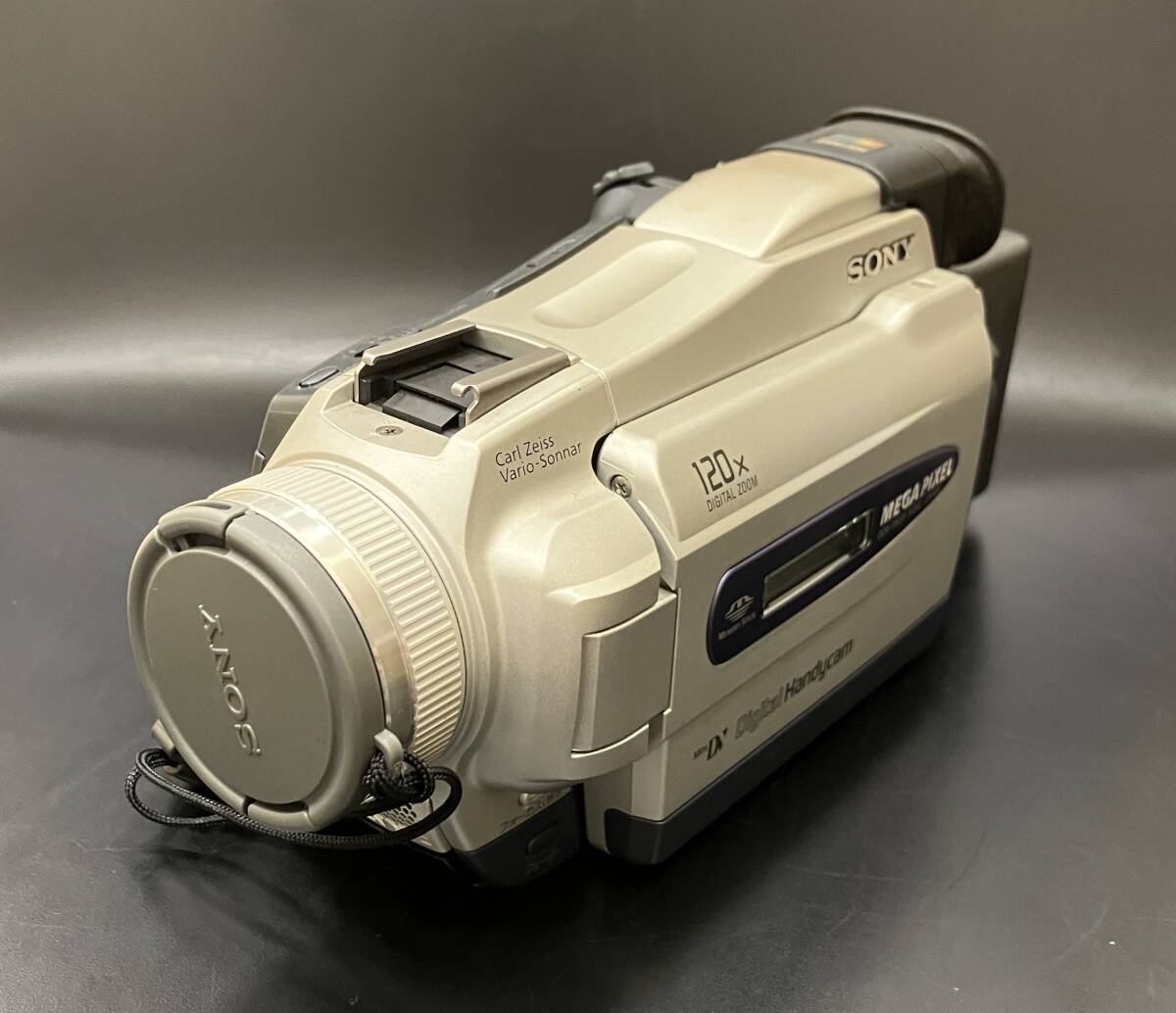 SONY ソニー DCR-TRV27 デジタルビデオカメラ miniDV ジャンク