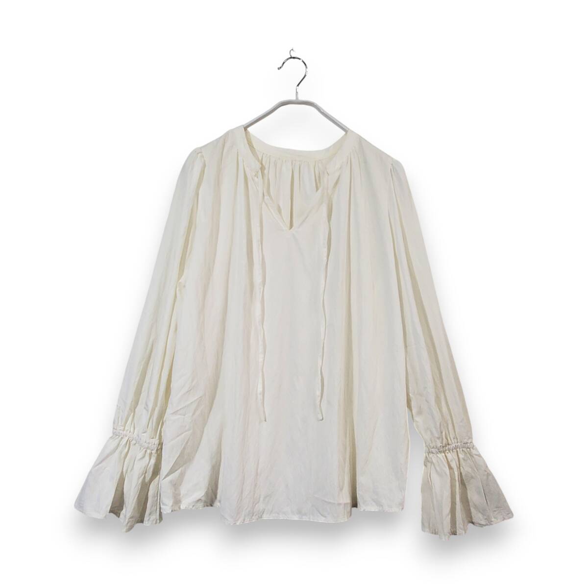 【送料無料】LOUNGEDRESS/ラウンジドレス/長袖Ｔシャツ/カットソー/ 表記サイズ:F/レディース【古着】【used】【中古】FA0335/s200326
