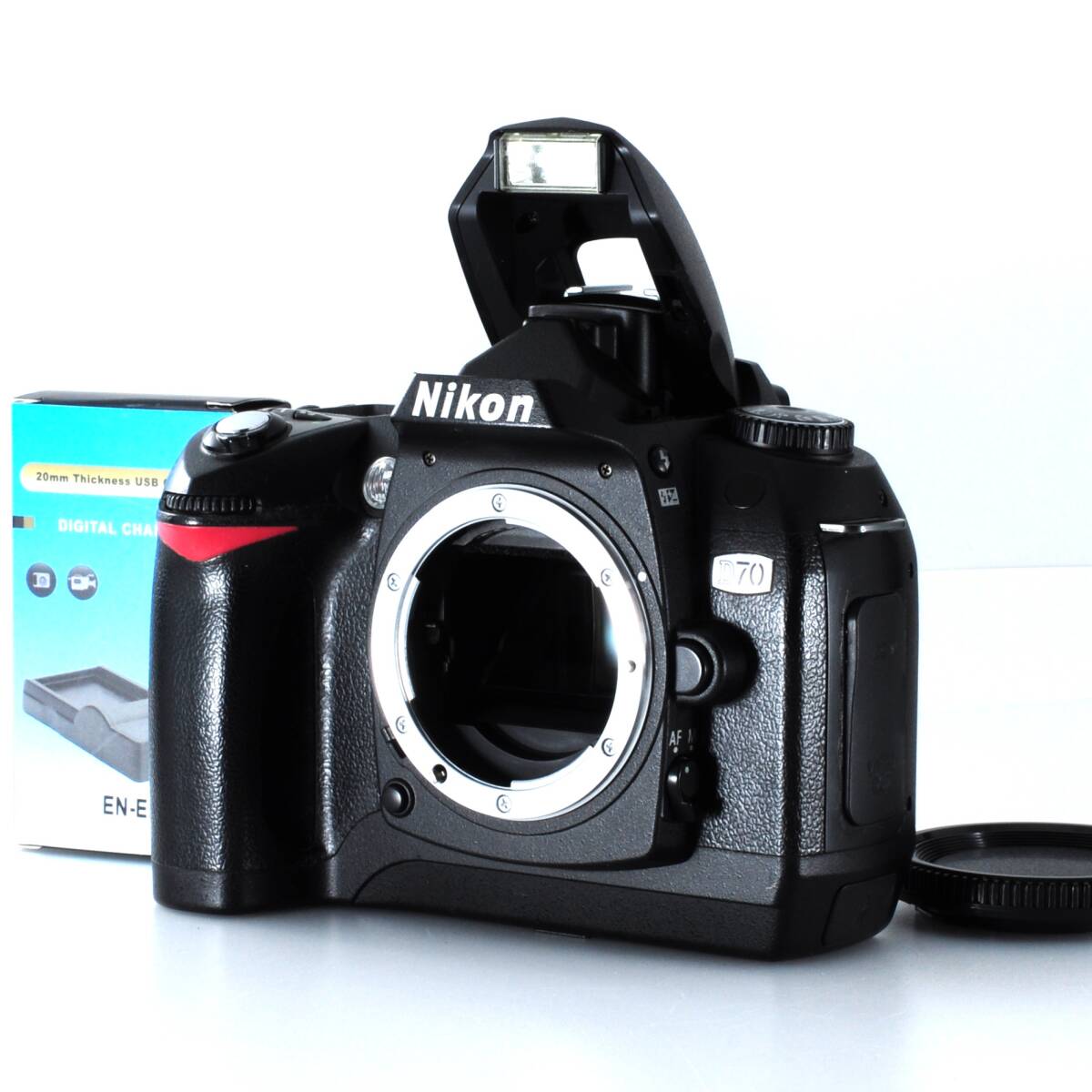 【ニコン】Nikon D70 デジタル一眼レフカメラ ボディ #S449