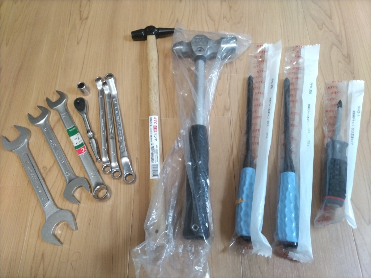 KTC製ハンマーとスパナ、ドライバー　