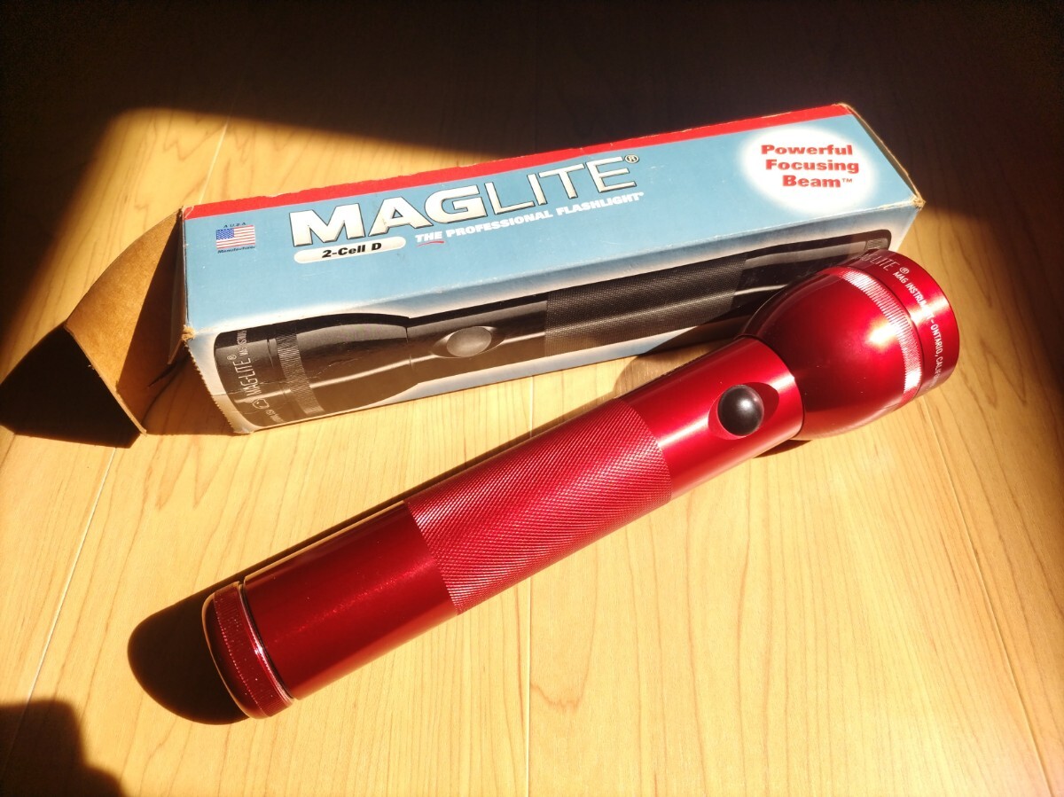 MAGLITE 2-Cell D レッド懐中電灯 レッド