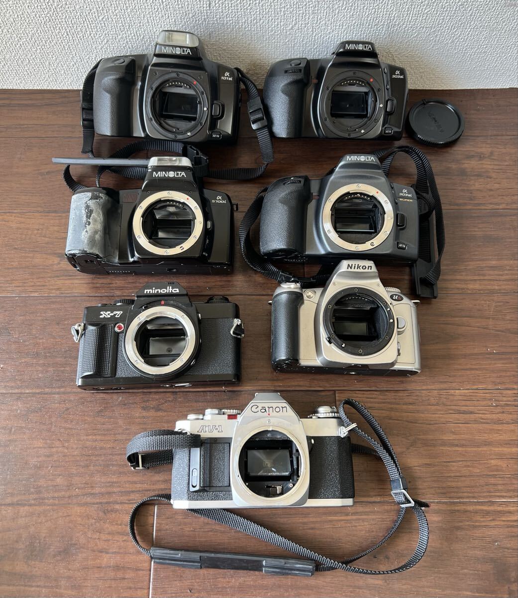 Canon /Nikon/MINOLTA/ フィルムカメラ/a303si/a101si/a5700i/X-7/AV-1/まとめて7台 動作未確認 中古