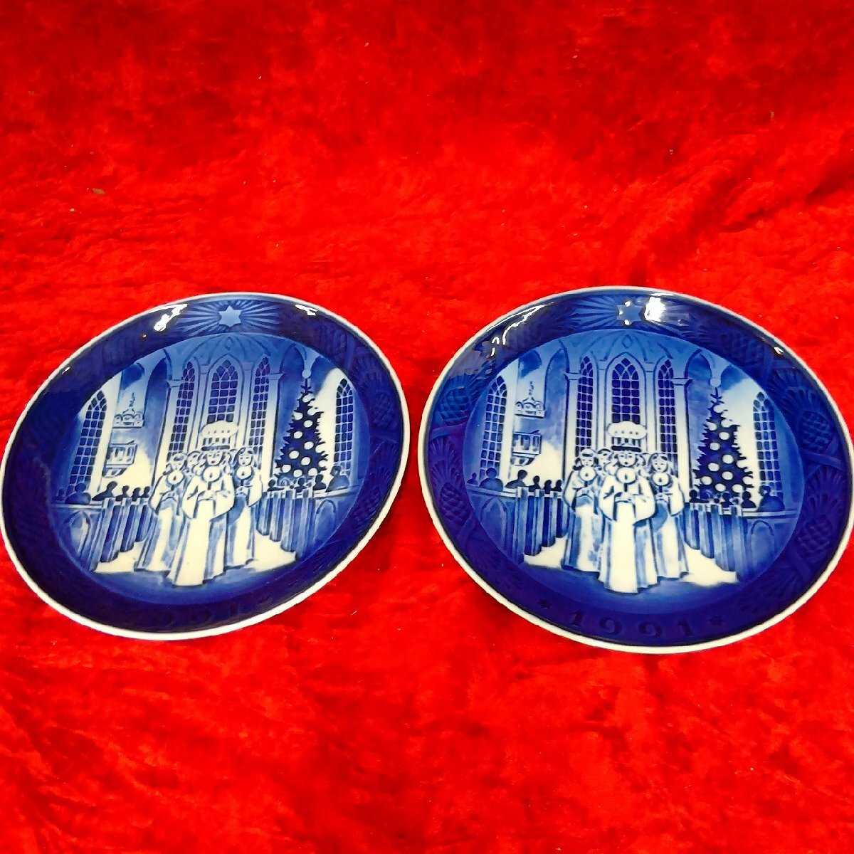 03-20-A09 ●BS【送料無料】食器コレクション ロイヤルコペンハーゲン Royal Copenhagen クリスマスプレート 2点セット