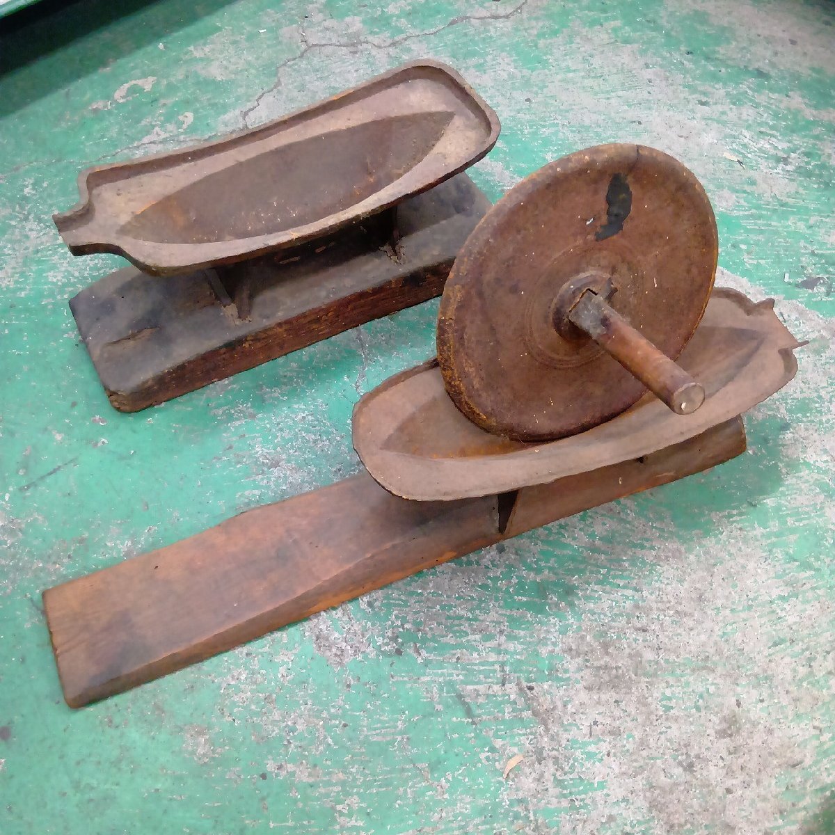 03-20-A36 ★W【送料無料】古道具 古美術 工芸品 ヤゲン 薬研 アンティーク コレクション　中古品