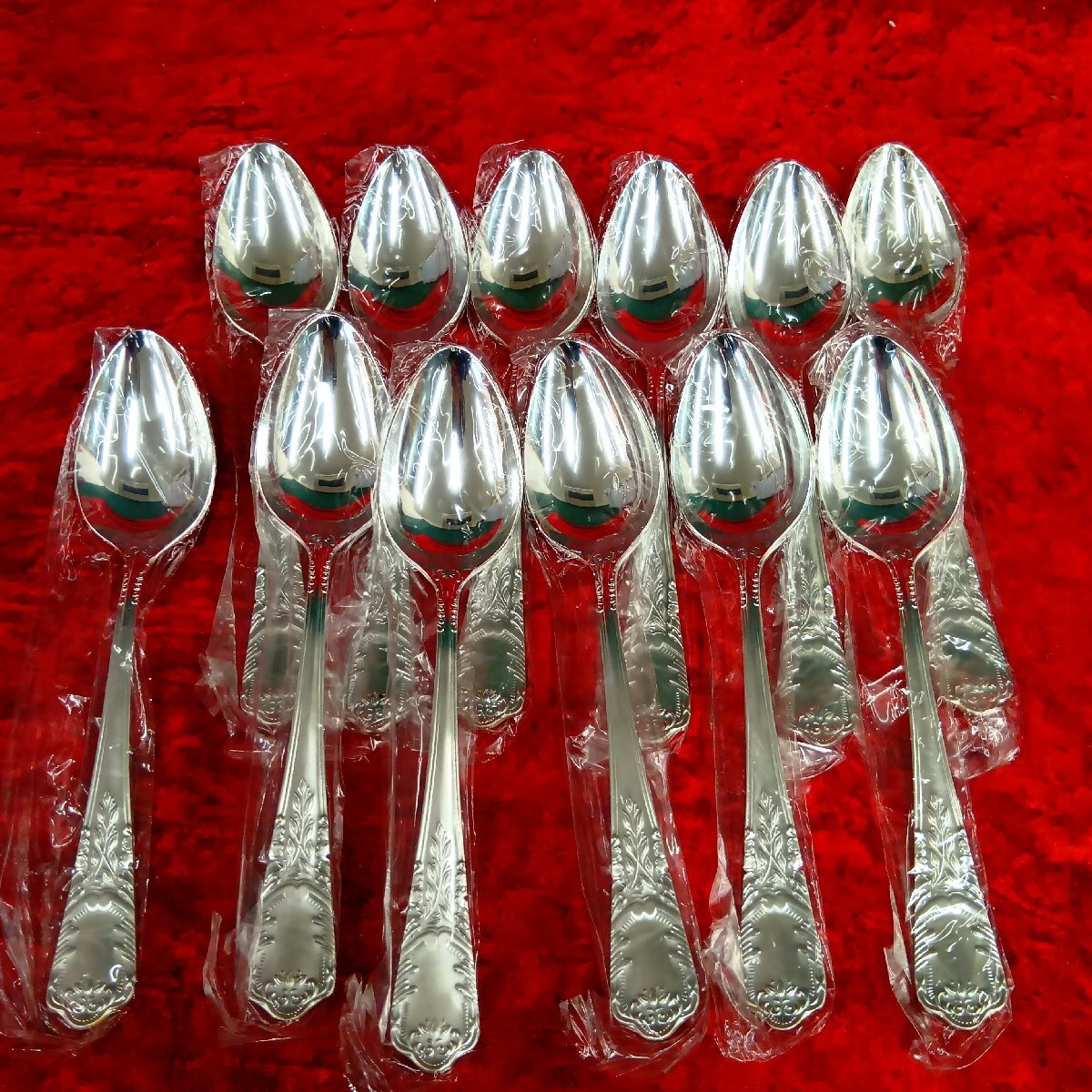 03-20-A62 ▲BR【送料無料】食器 洋白銀メッキ 月桂樹 デザートスプーン まとめ売り 12本セット　未使用品