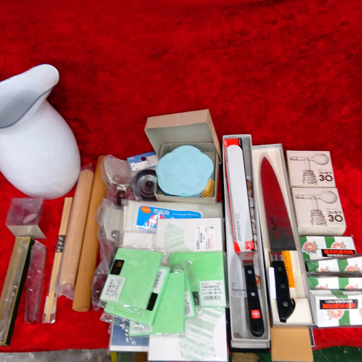 03-20-A61 ★BR【送料無料】飲食店店舗用品 包丁 ペッパー 水差しなど まとめ売り 多数セット　未使用品