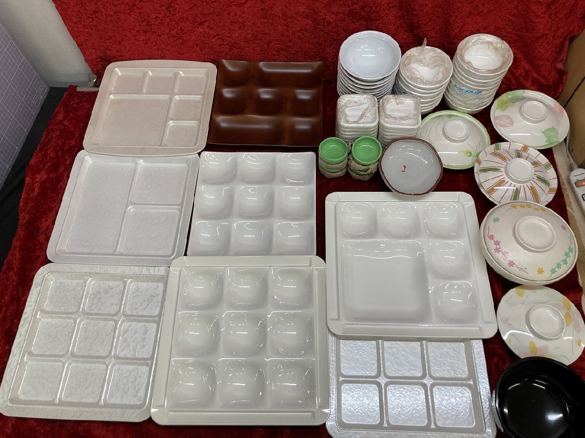 03-09-309 ★BR【送料無料】 バイキングプレート 蓋付き丼容器 茶碗 豆皿 小皿など 大量まとめ売り 保管品 未使用品